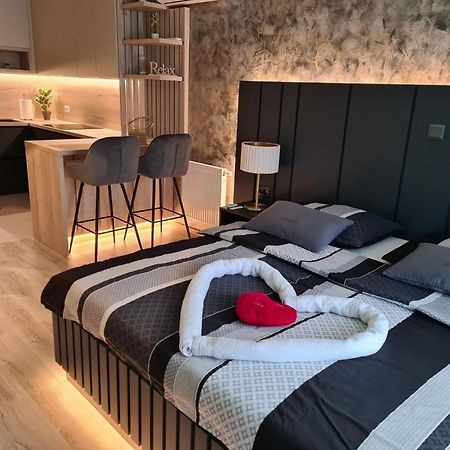 Wellness Apartments Varaždin Esterno foto